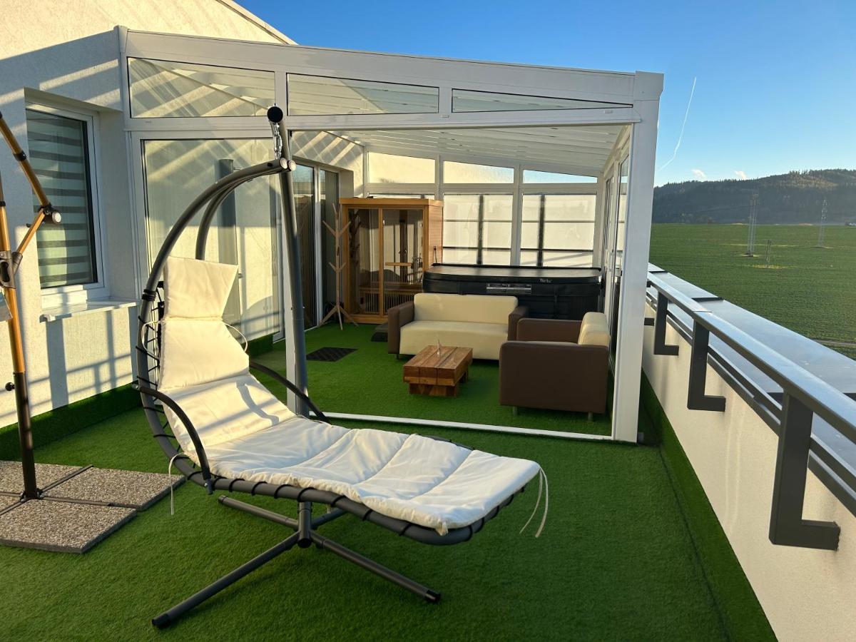 Tatra Billetee Apartman S Luxusnym Vyhladom Na Vysoketatry A Sukromnym Wellness Poprad Exterior foto